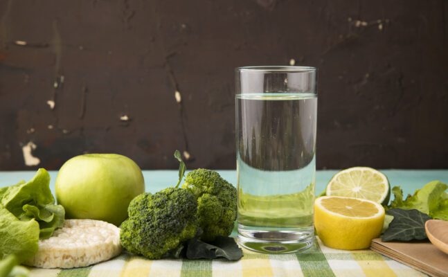 Minum Air sebelum Makan, Lebih Cepat Kenyang?