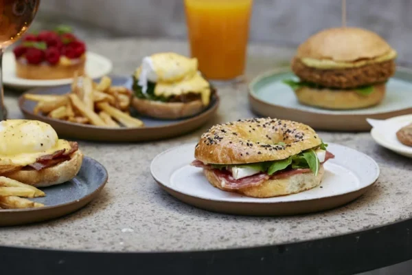 sandwich-vs-burger-lebih-sehat